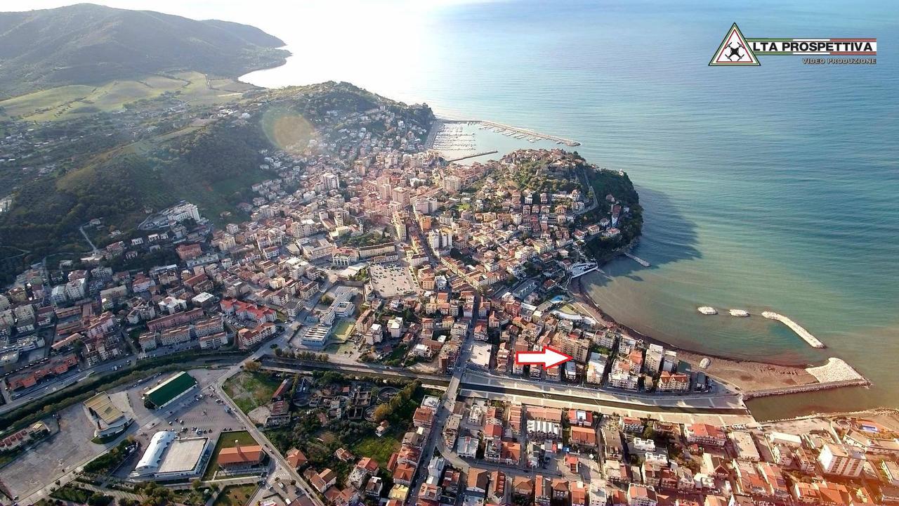 Casa Vacanze Lido Azzurro 아그로폴리 외부 사진